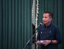 Pj Gubernur Jabar Tetapkan UMK 2024 Kabupaten dan Kota