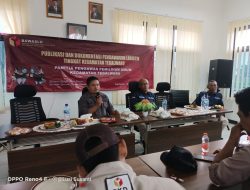 Hari Pencoblosan Makin Dekat Panwascam Tegalwaru Gelar Rakor Pengawasan Distribusi Logistik