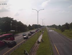 Arus Lalu Lintas Lebaran Hari Kedua di Tol Cipali: Peningkatan Signifikan Menuju Cirebon