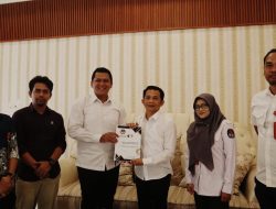 KPU Purwakarta Kembalikan Sisa Anggaran Pemilukada Rp1,8 Miliar, Om Zein Apresiasi Efisiensi