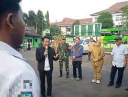 Om Zein Lepas 45 Pelajar Purwakarta, Subang dan Karawang ke Barak Rindam Siliwangi