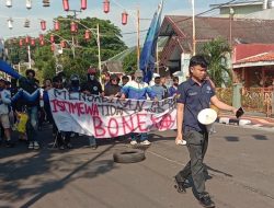 Seratus Hari Kepemimpinan Om Zein-Abang Ijo Diwarnai Unjuk Rasa