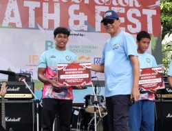 Atlet Berprestasi Terima Beasiswa: Jasa Tirta II Dukung Generasi Emas Olahraga Air